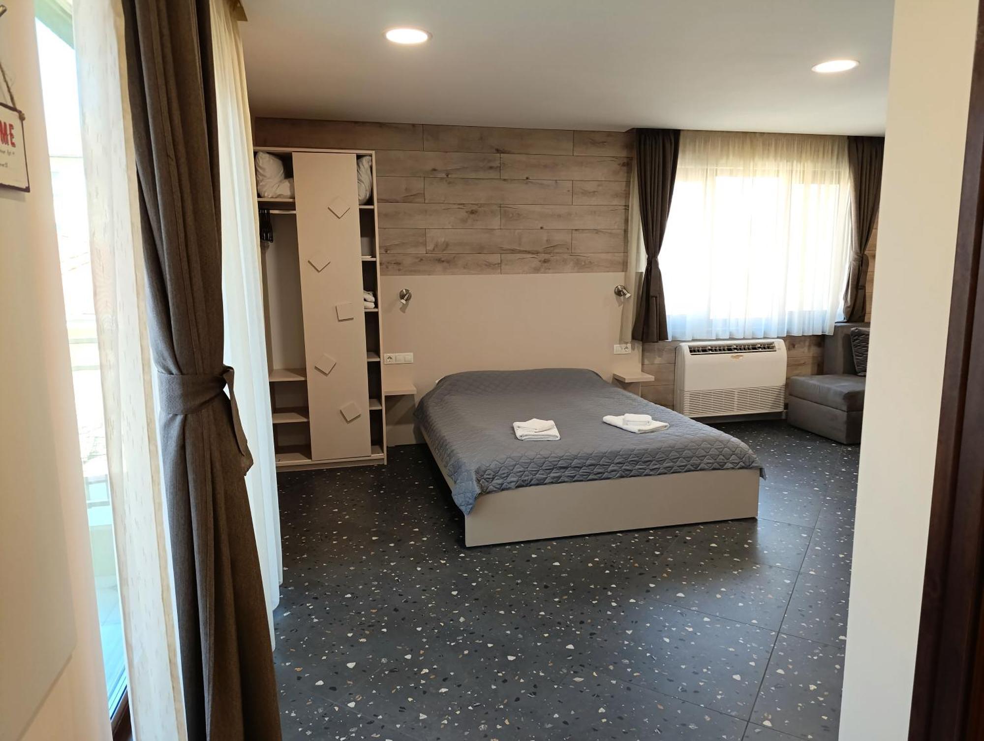 Lime House Aparthotel Kyustendil ภายนอก รูปภาพ